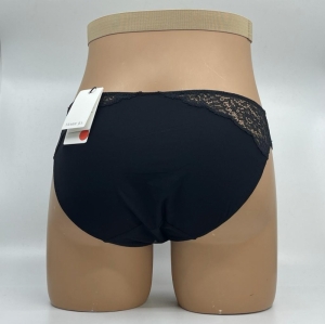 Dahlia black